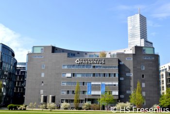 Außenansicht der Hochschule Fresenius in Köln